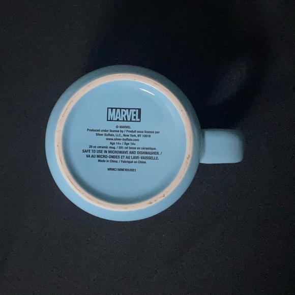 ⭐️ Marvel Comics The Avengers Blue 20 oz Ceramic Mug - Picture 7 of 10